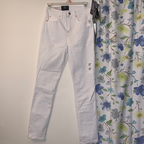 GAP True Skinny High Rise Stretch Size 27/4R White Jeans / Denim - Picture 1 of 6